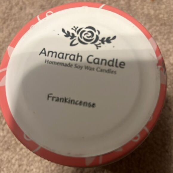 NEW - HANDMADE FLORAL ROSE AMARAH SOY CANDLE - FRANKINCENSE - Picture 2 of 2